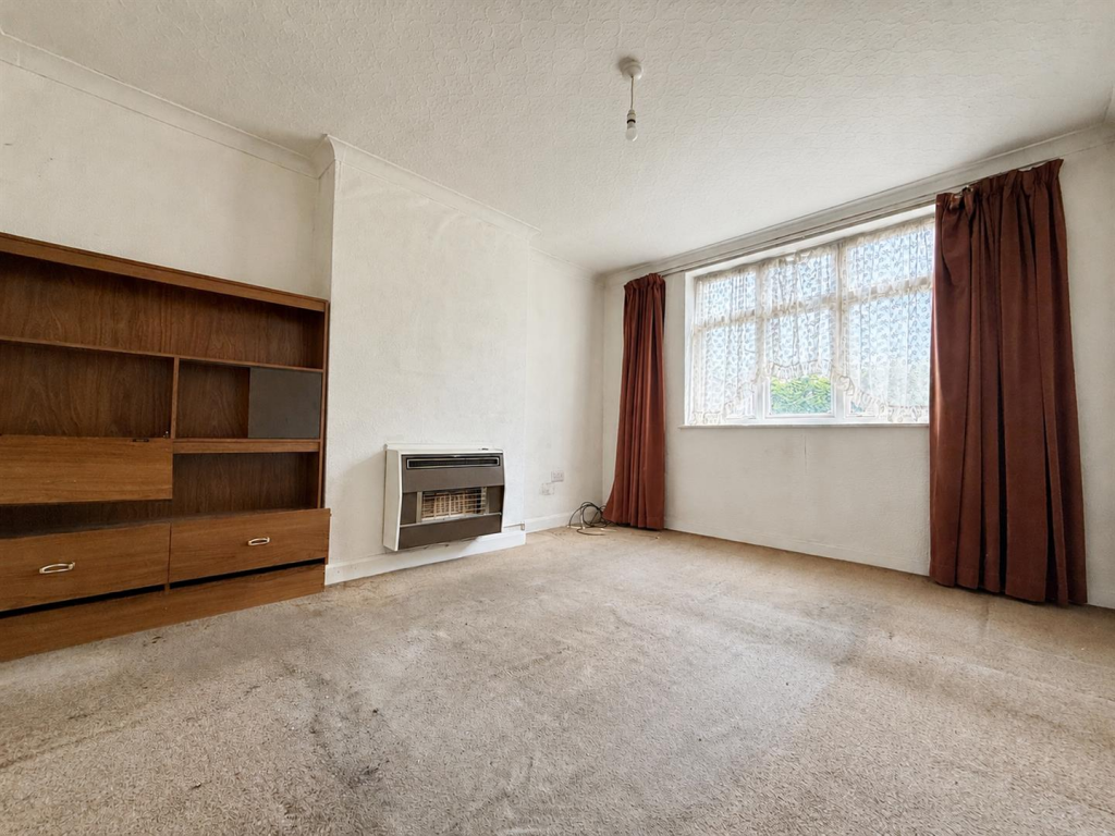Alderleigh Road, Glen Parva, Leicester photo 4