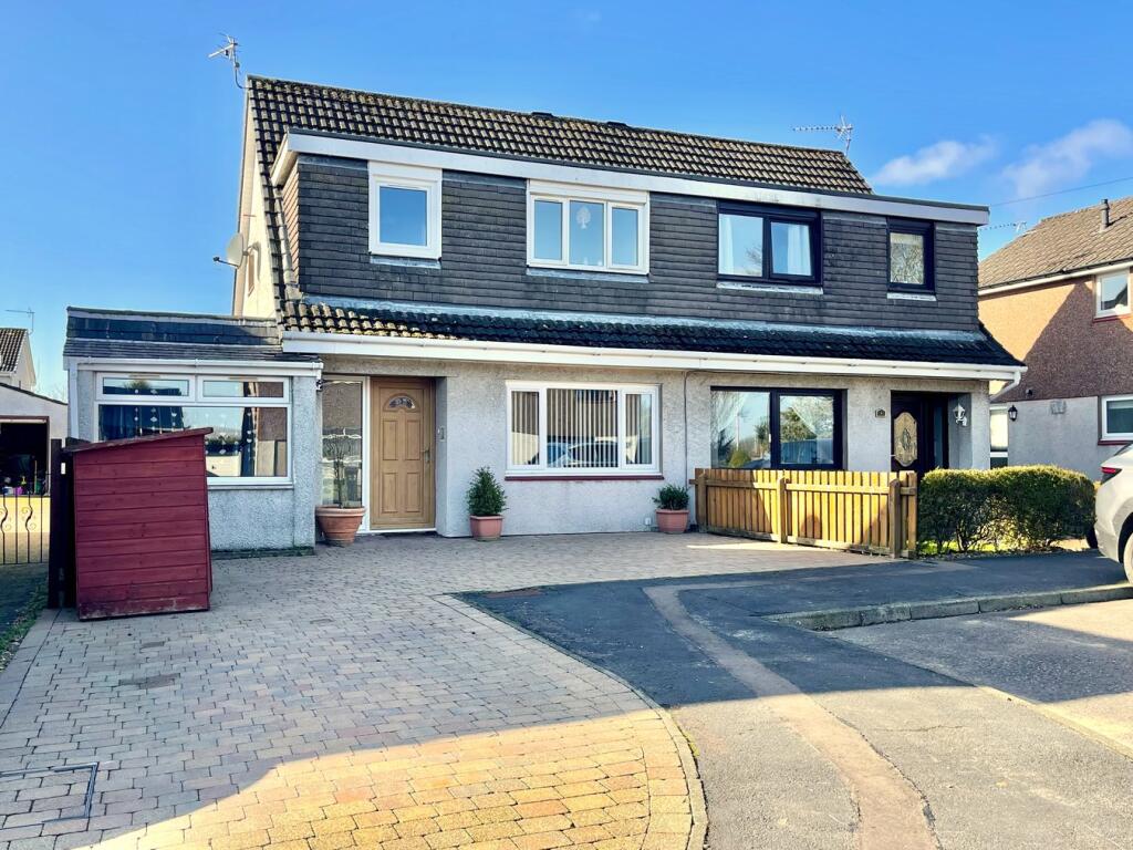 Main image of property: 3 Gordon Place, Kinross, KY13