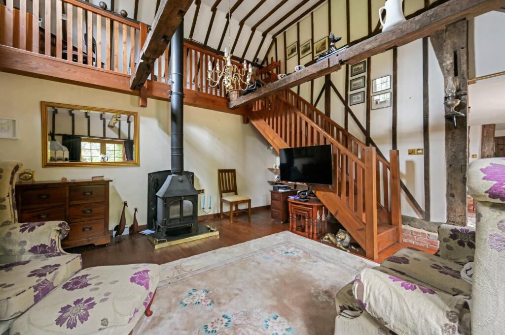 House in Tonbridge - View 4