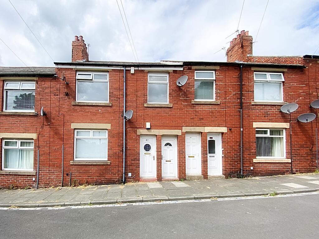 Apartment in North Tyneside, North East
