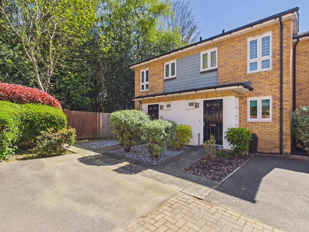 Main image of property: Pound Hill, Crawley