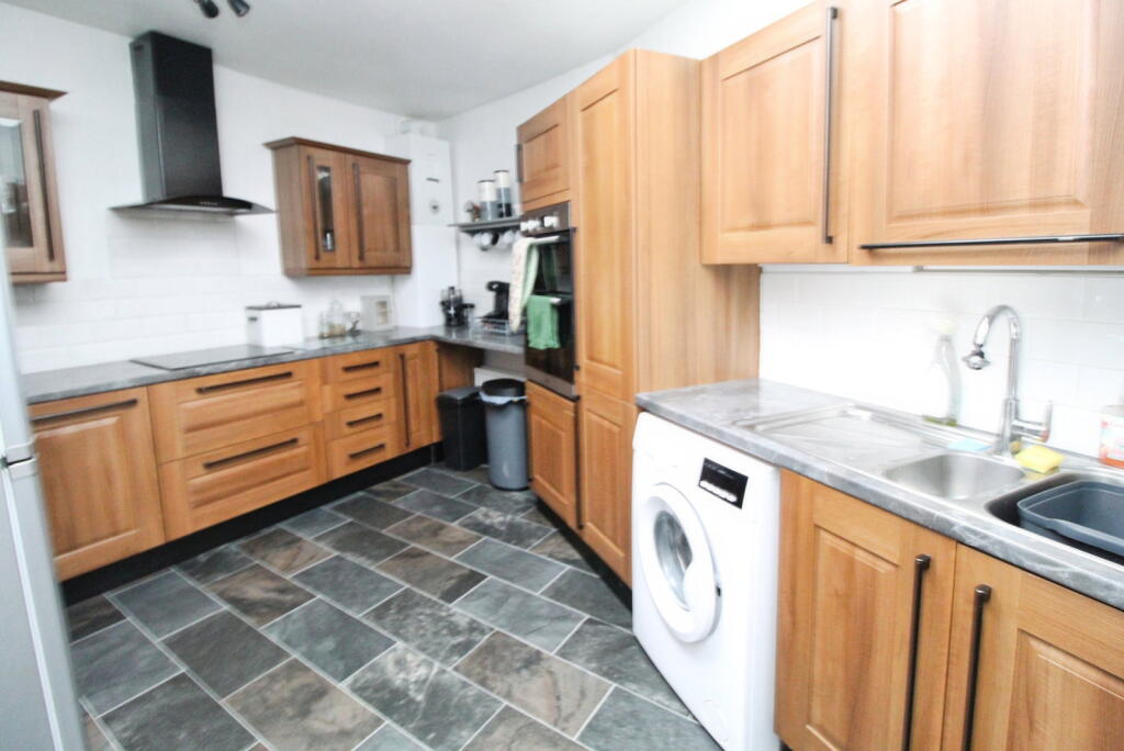 Main Street, Crawcrook, NE40 4ND photo 3
