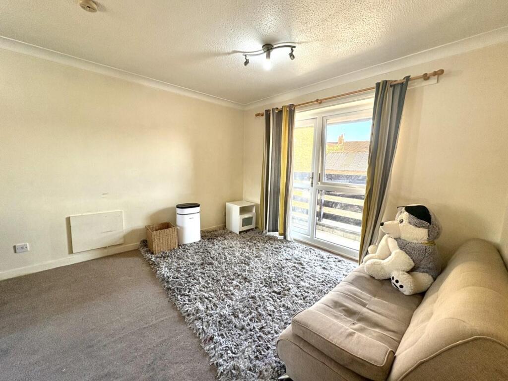 Apartment in London, Cowley - View 4