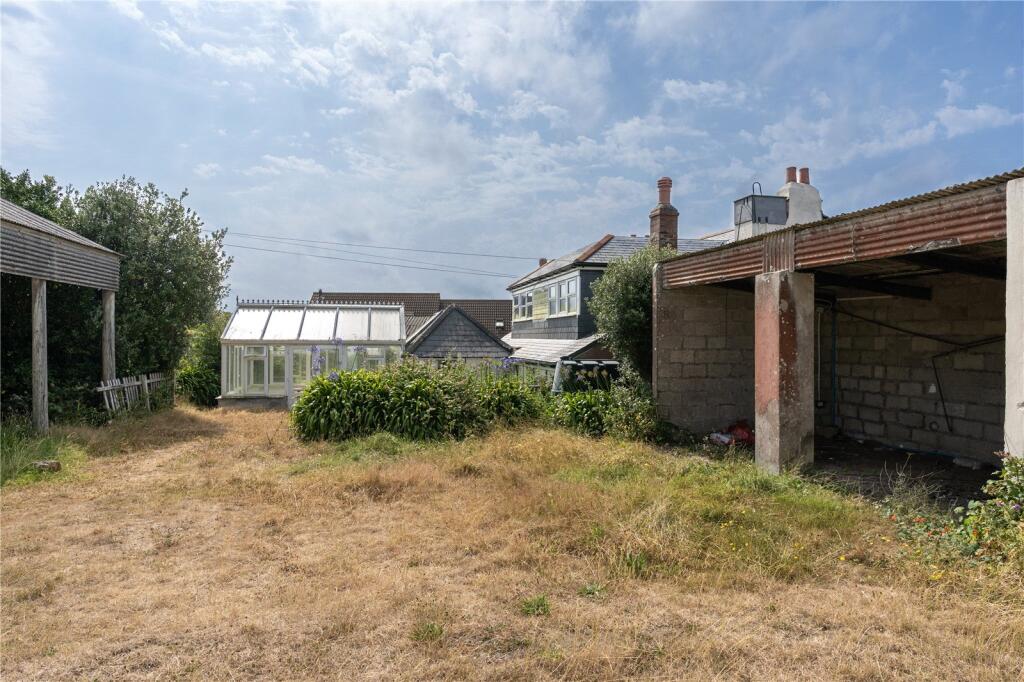 House in Truro - View 5