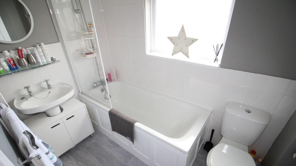 House in Bath - View 4