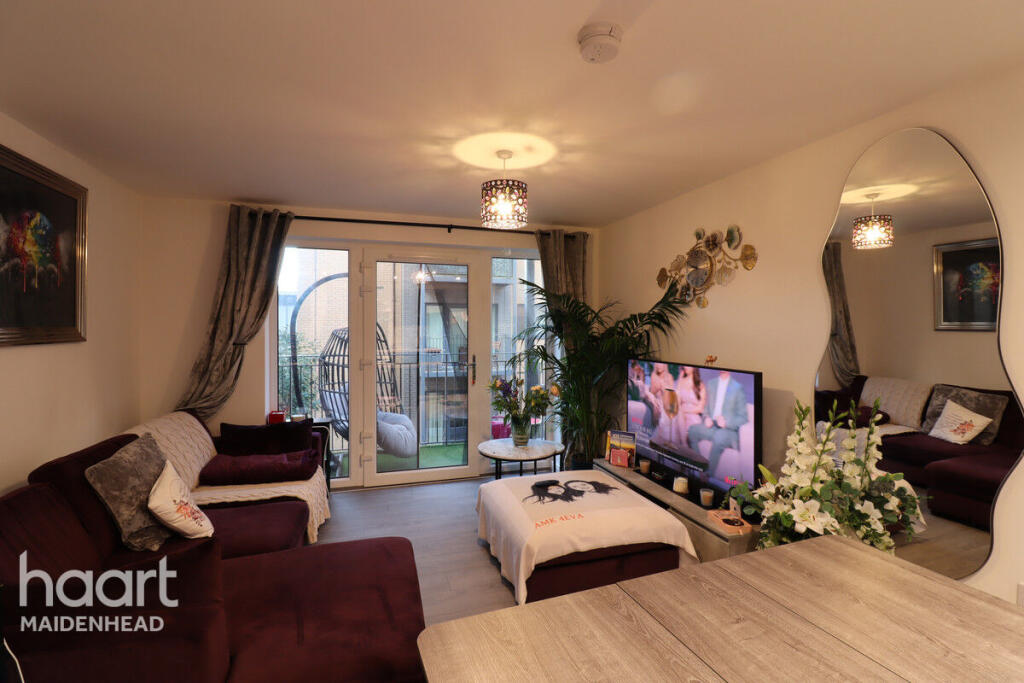 Main image of property: Clivemont Road, Maidenhead