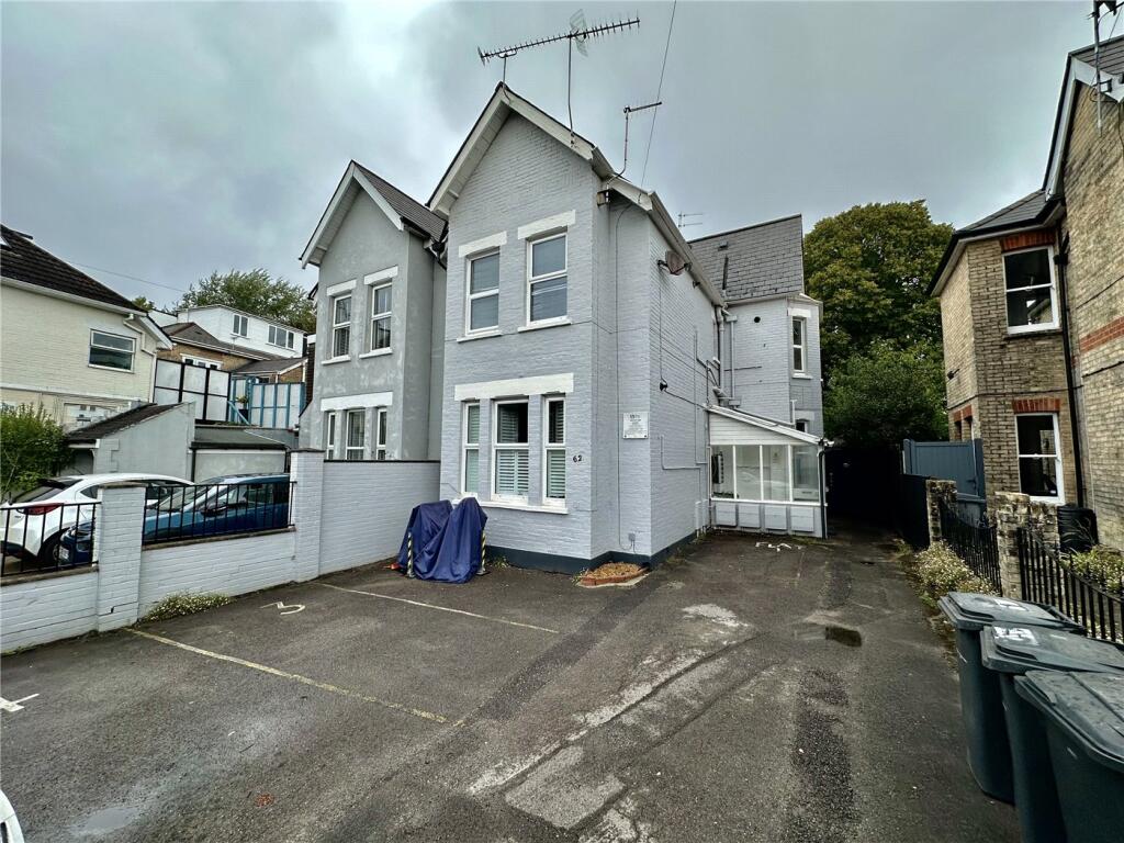 Main image of property: Alum Chine Road, Bournemouth, BH4