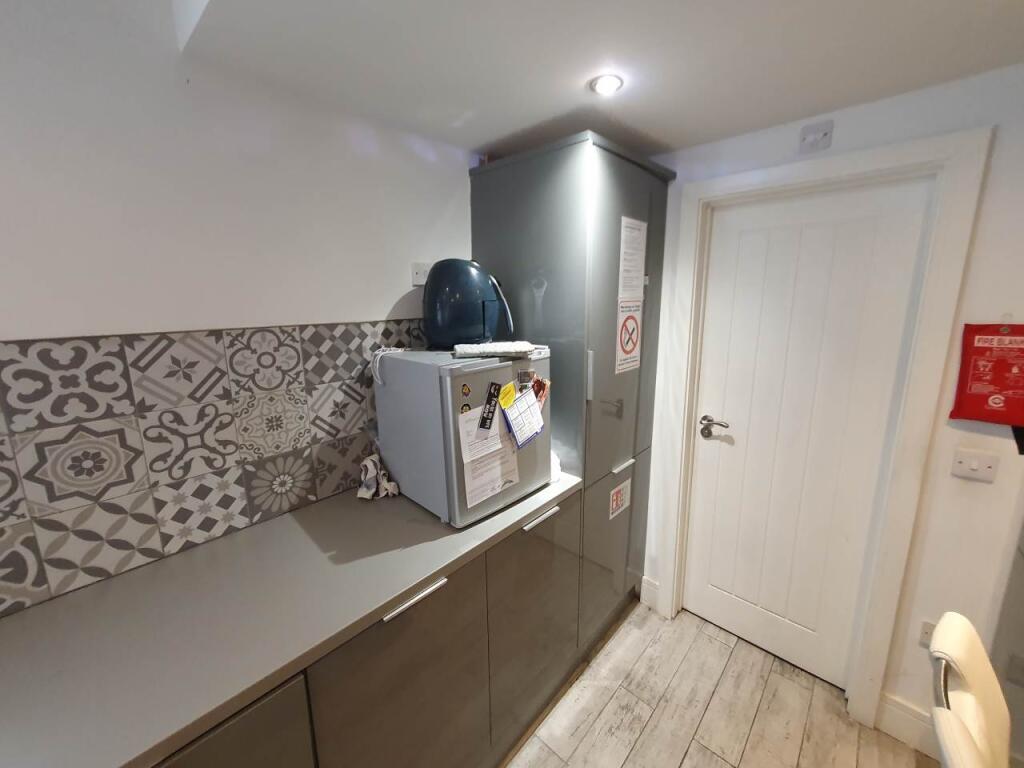 House in Cardiff - View 5