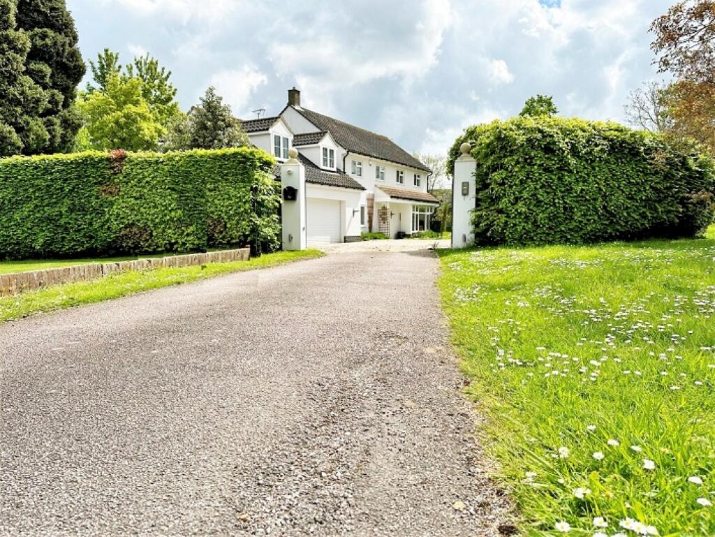 Main image of property: Grove Field, Braintree