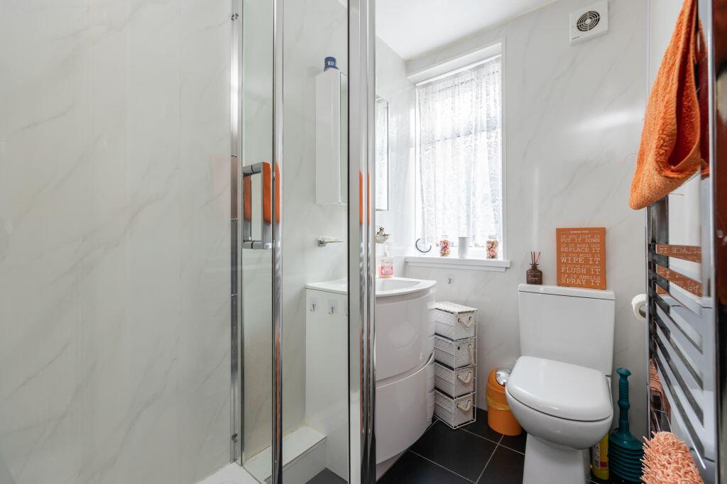 Apartment in Edinburgh - More