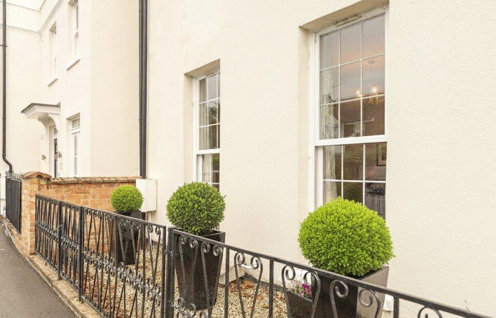 Cross Road, Leamington Spa, Warwickshire, CV32 photo 4