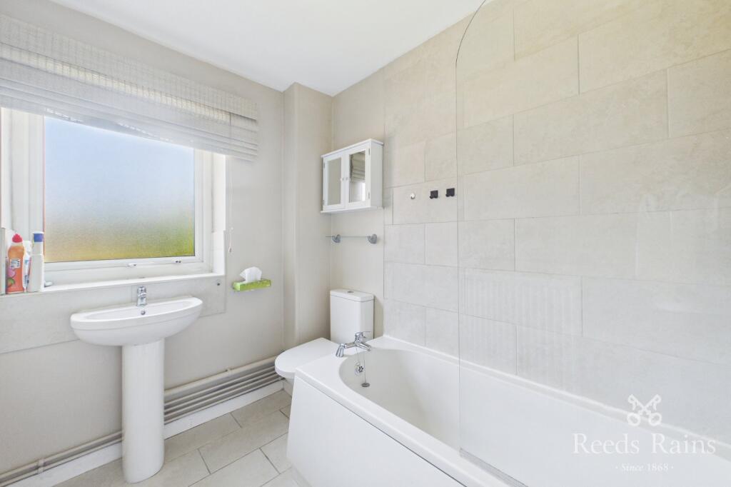 Canterbury Gardens, Salford, Greater Manchester, M5 - Mehr
