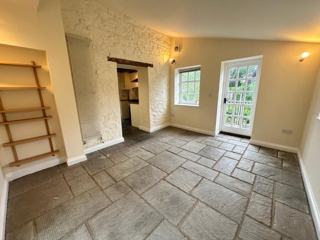 House in Llandrindod Wells, Llanfrynach - View 4
