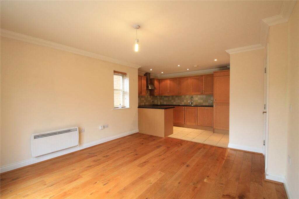 Apartment in Reading - View 2