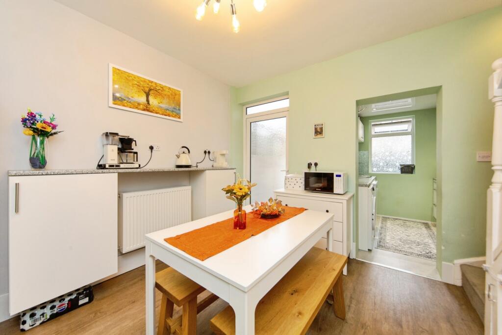 House in Wirral, Liverpool City Region - More
