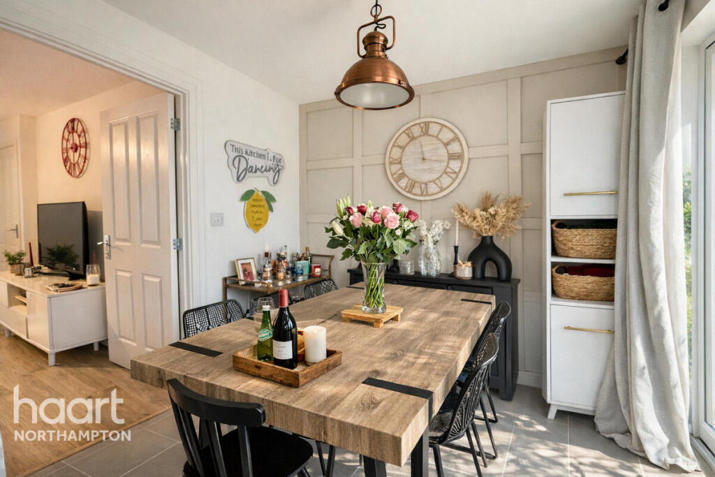 House in Northampton, Kingsthorpe - View 4