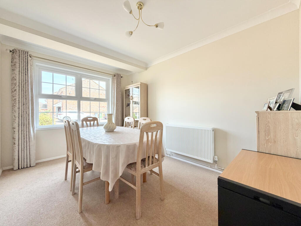 House in Dacorum, Tring - View 5