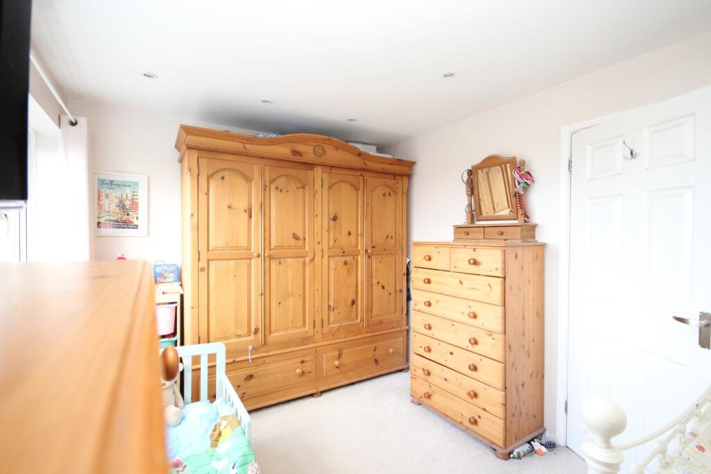 Additional image 10 of Farnham Road, BRANKSOME, BH12