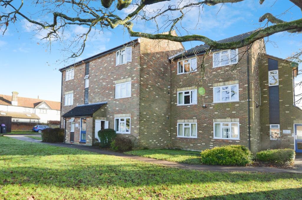 Main image of property: Honours Mead, Hemel Hempstead