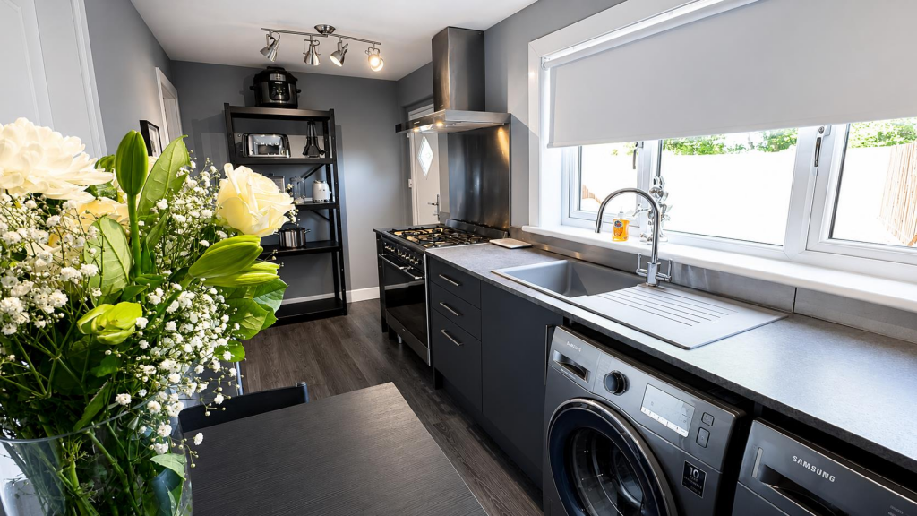 House in Bellshill, Orbiston - View 5
