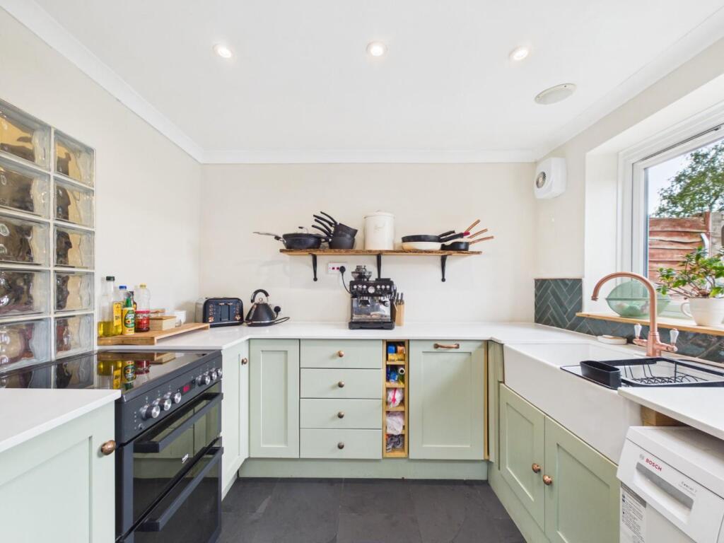 House in Bristol, Redfield - View 2