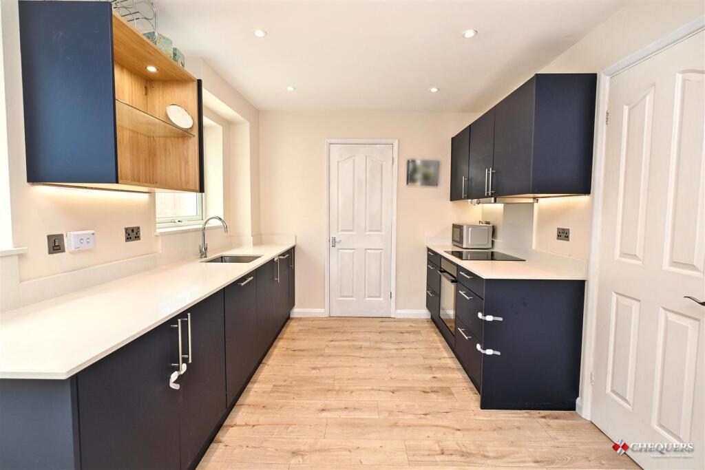 Renown Way, Chineham, Basingstoke - View 2