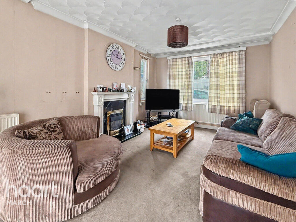 House in Fenland, March - View 2