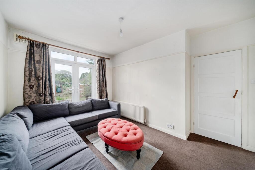 House in London, Merton - View 3