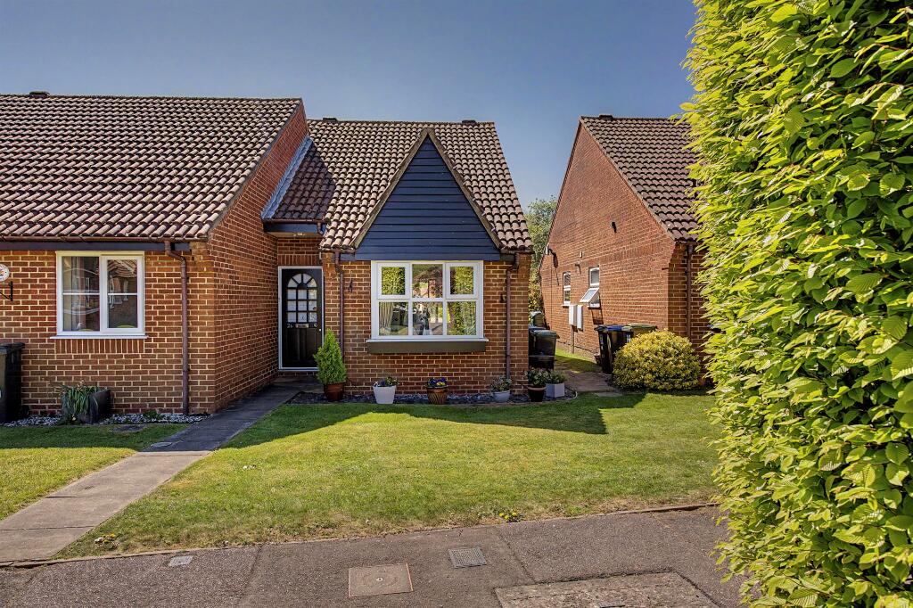 Main image of property: Emerton Garth, Northchurch, Berkhamsted