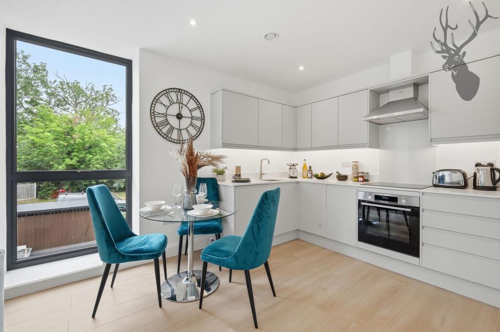 Apartment in London - View 4