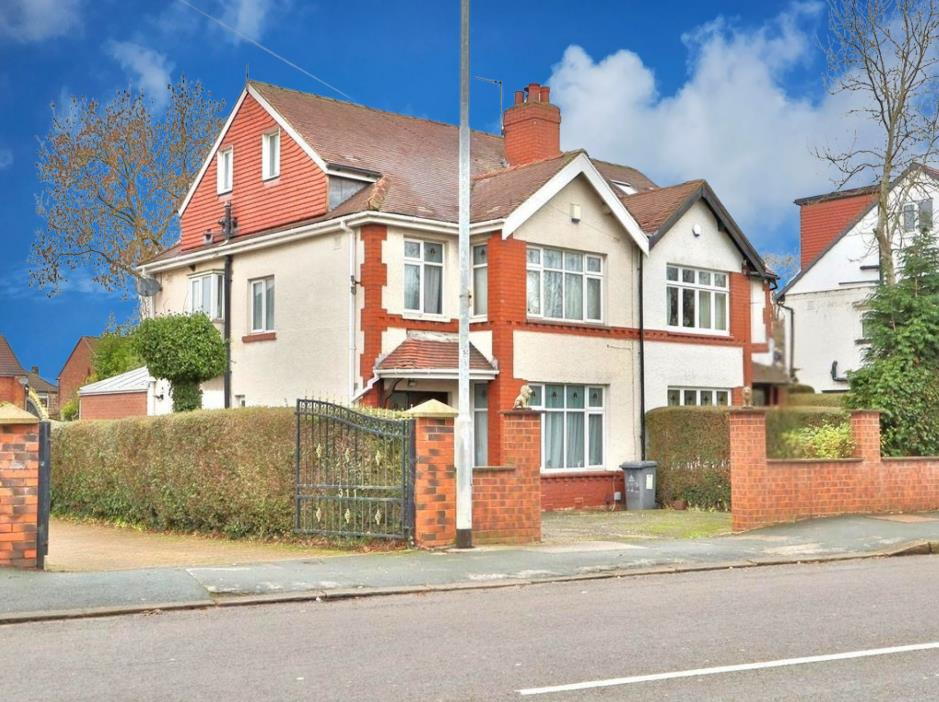 Main image of property: Spen Lane, LEEDS