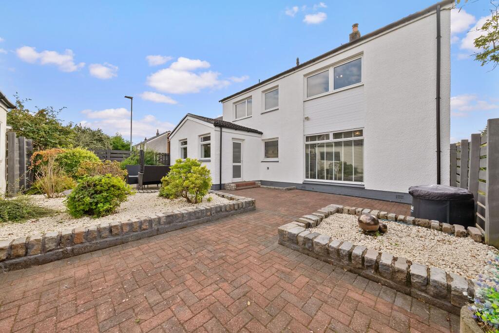 House in Cumbernauld, Kildrum - View 2