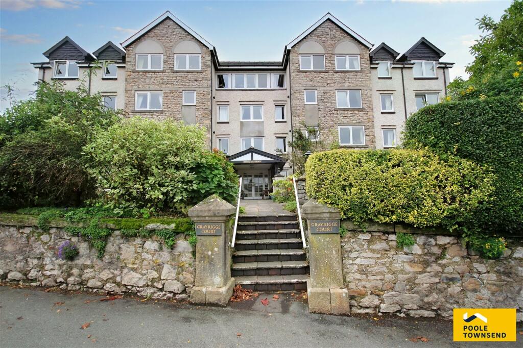 1-bed flat on Grayrigge Court, Kents Bank Road, Grange-over-Sands,, £89,000