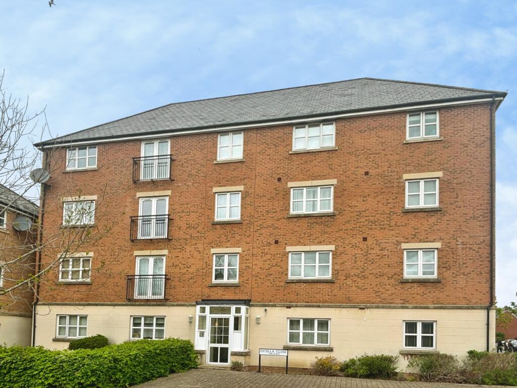 Main image of property: Estella Close, Swindon, SN25