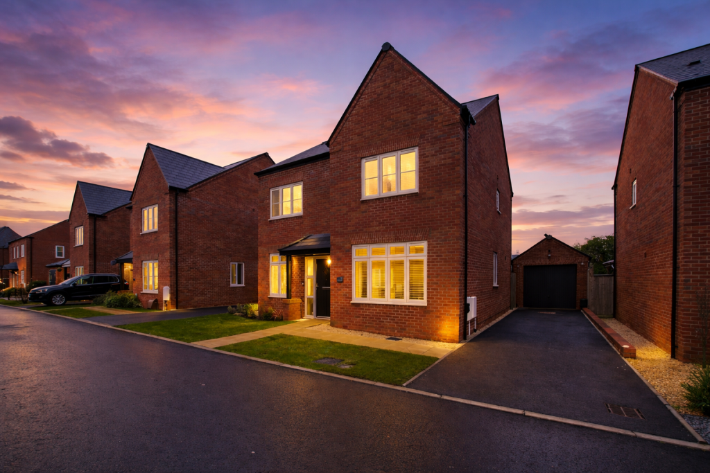 4-bed detached on Leighton Close, Twigworth, Gloucester, GL2 9GN, £475,000