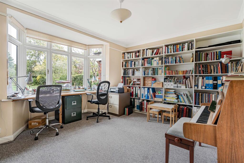 House in Cambridge - More