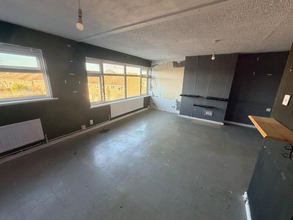 11 Hawthorn House, Saunders Close, Huntingdon PE29 7AJ photo 3