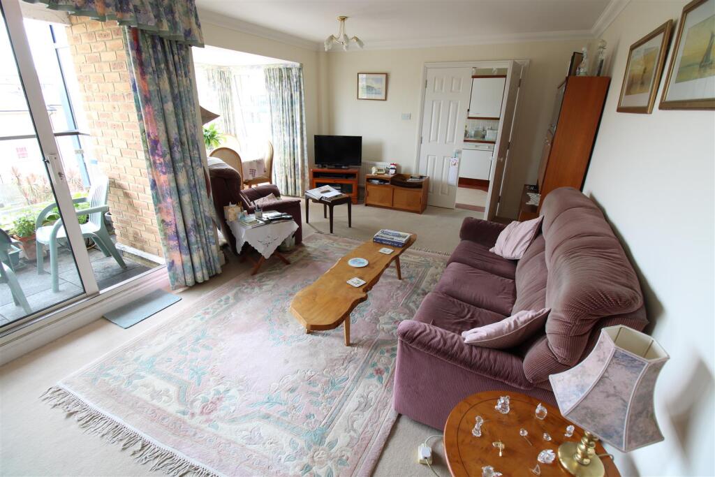 Admiral Gardens, Cowes photo 3