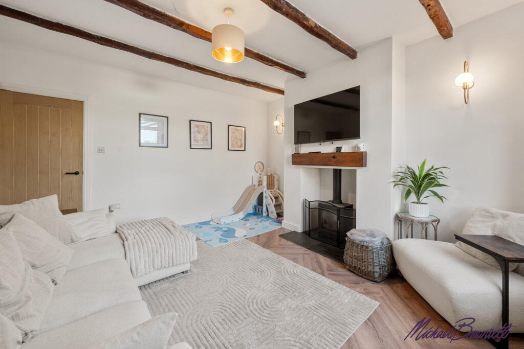 House in Bradford, Keighley - View 2