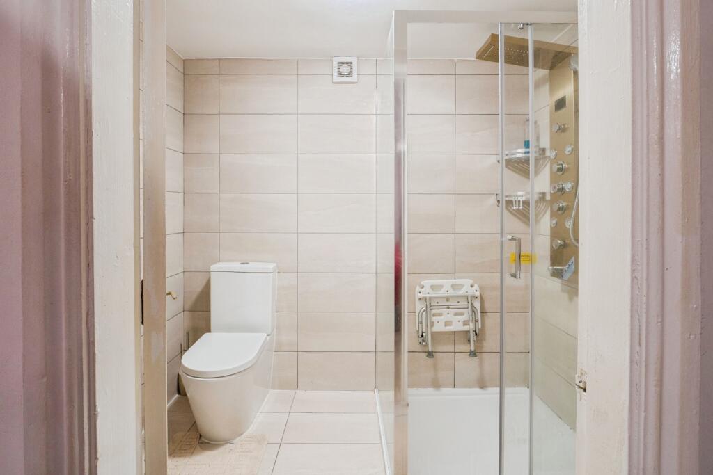 Additional image 20 of Gleneagles, Tamworth, Staffordshire, B77