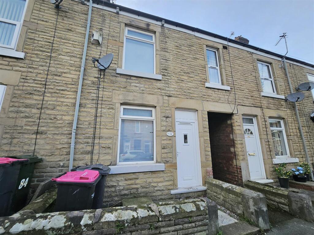 Main image of property: Avenue Road, Wath-Upon-Dearne, Rotherham