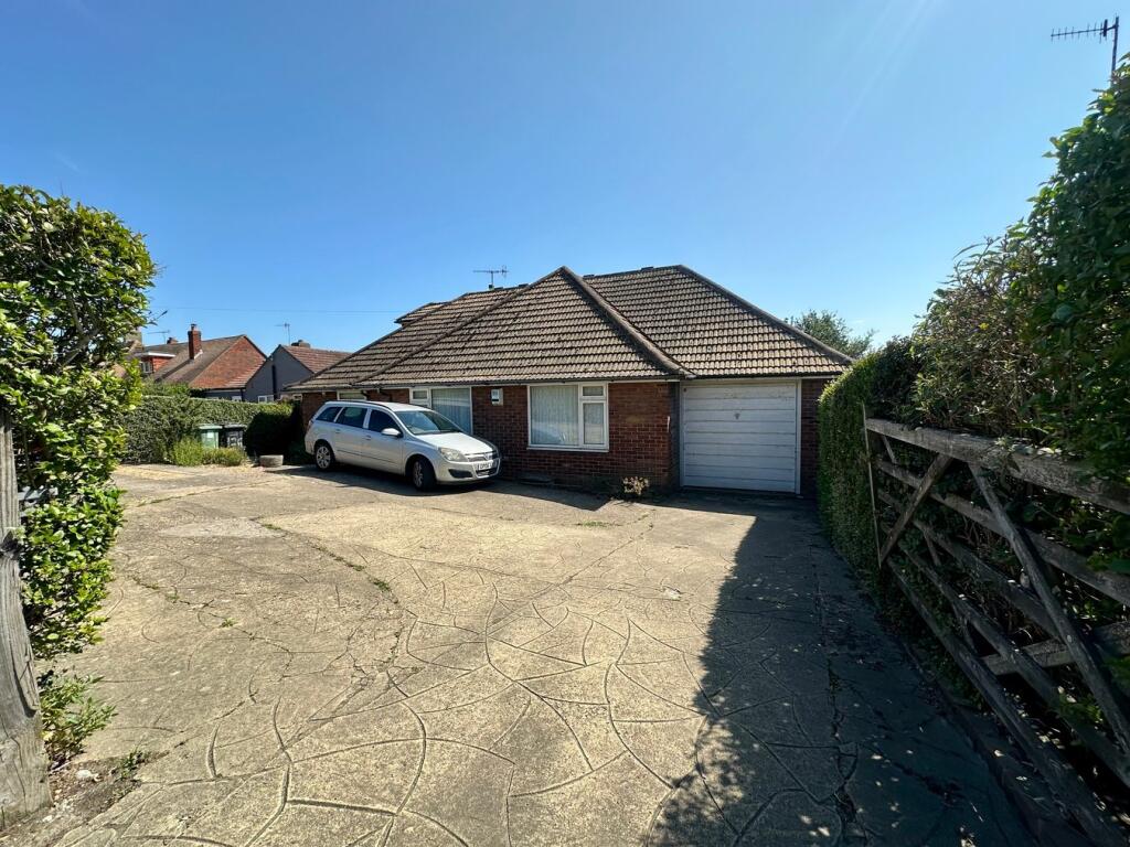 Main image of property: De la Warr Road, Bexhill-on-Sea, TN40