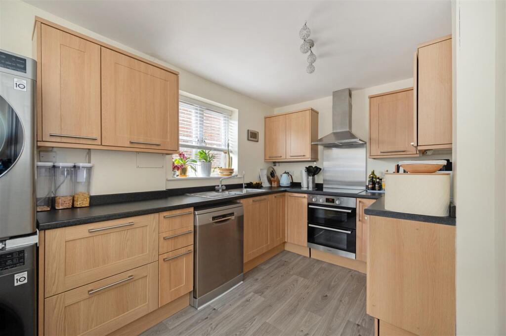 House in East Hampshire, Horndean - View 5