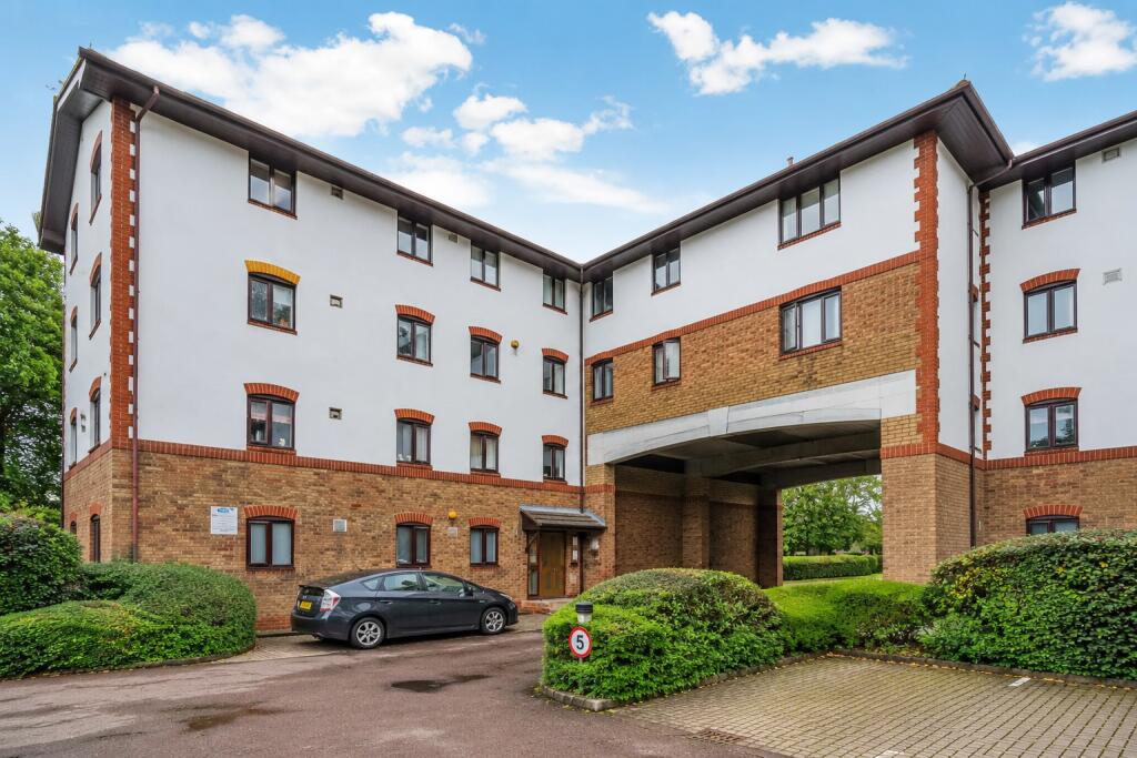 Main image of property: Flat 55 The Beeches, 200 Lampton Road, Hounslow, Greater London, TW3