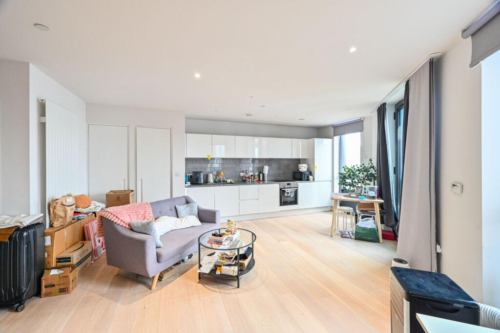 Apartment in London - View 4