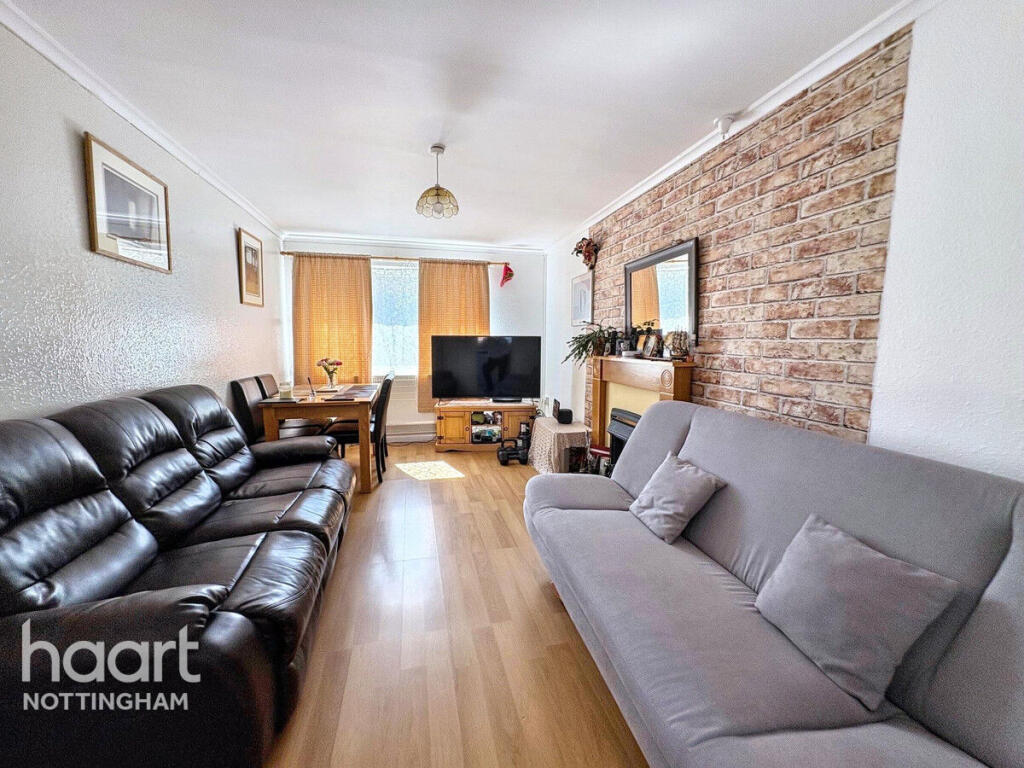 Apartment in Nottingham, The Park - View 3