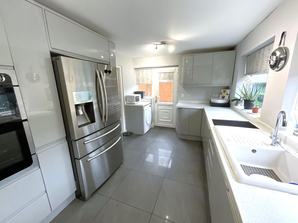 Additional image 3 of ROWLEY REGIS, Petersfield Drive