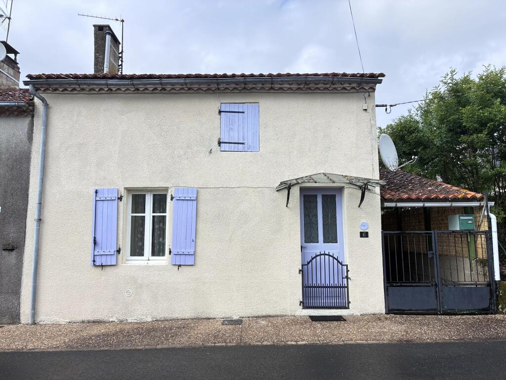 Main image of property: Poitou-Charentes, Vienne, Millac