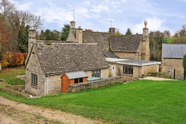 Property photo 11