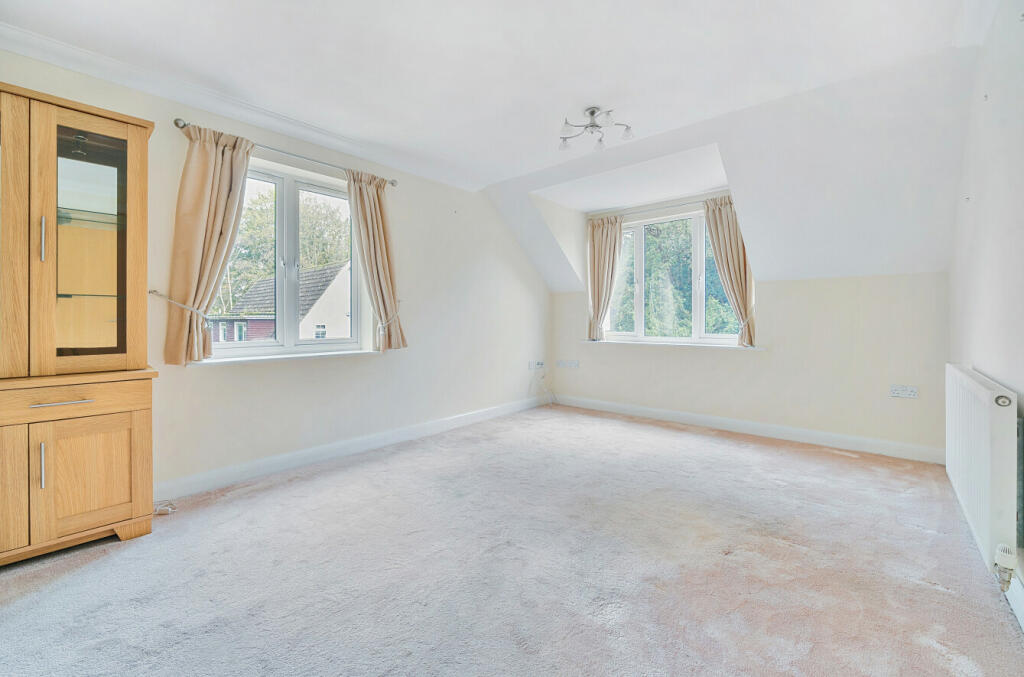 Lower Lane, Bishops Waltham, Southampton, Hampshire, SO32 photo 2